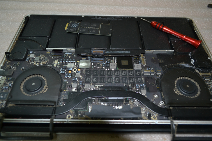 Замена термопасты MacBook Pro A1398
